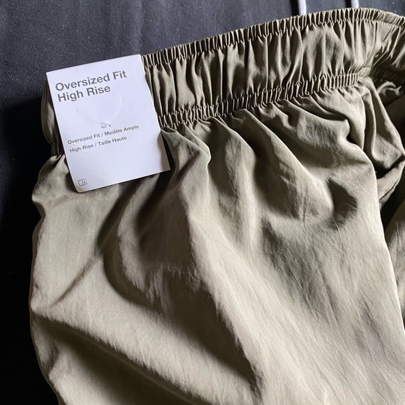 Nike - Picture 3 of 7